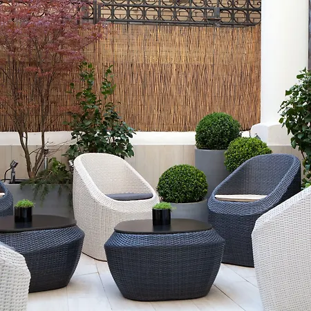 بيرنيه أوبرا فندق باريس