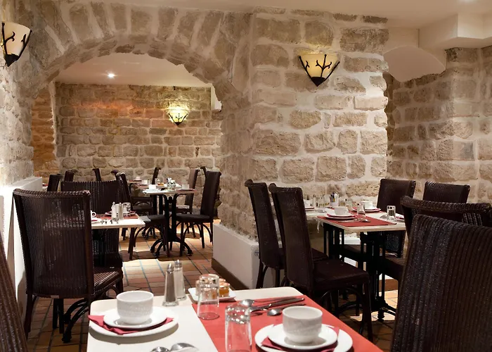 Hotel Berne Opera 3*