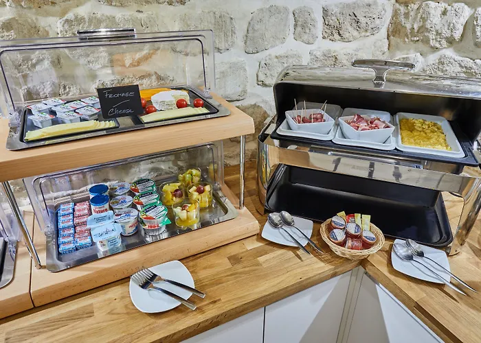 Berne Opera Отель